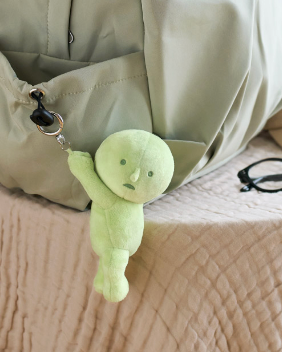 SMISKI PLUSH KEYCHAIN